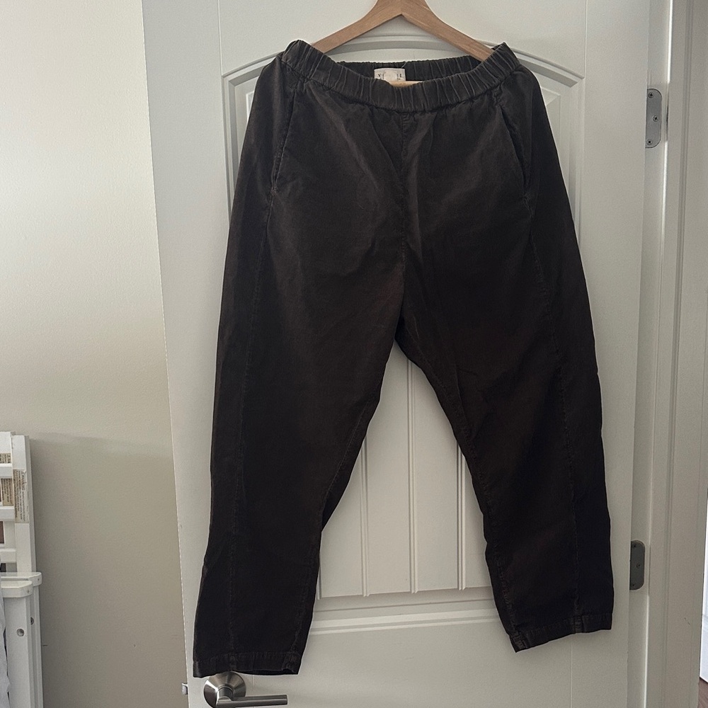 Velvet woman’s Brown Elastic-Waist Corduroy Pants